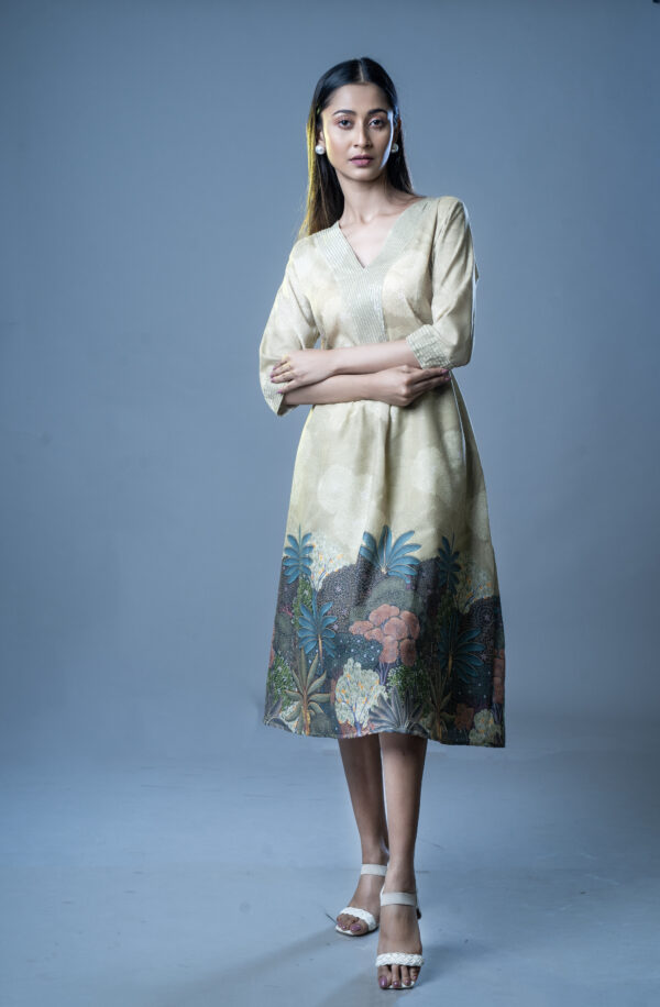 Bageecha Pichwai Midi-Dress